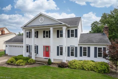 445 Blossom Circle Tallmadge OH 44278