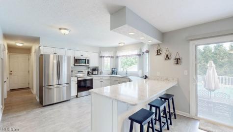 445 Blossom Circle Tallmadge OH 44278