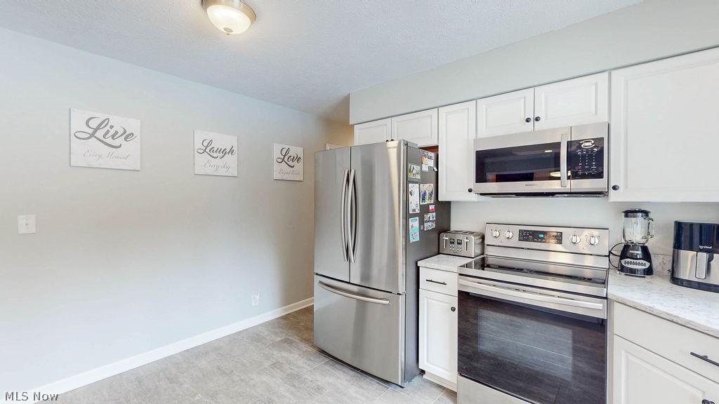445 Blossom Circle Tallmadge OH 44278