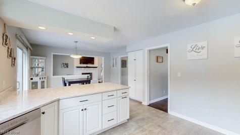 445 Blossom Circle Tallmadge OH 44278