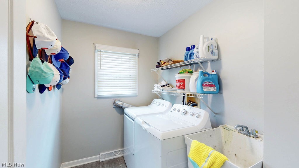 445 Blossom Circle Tallmadge OH 44278