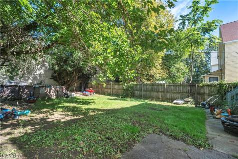 10631 Dupont Avenue Cleveland OH 44105