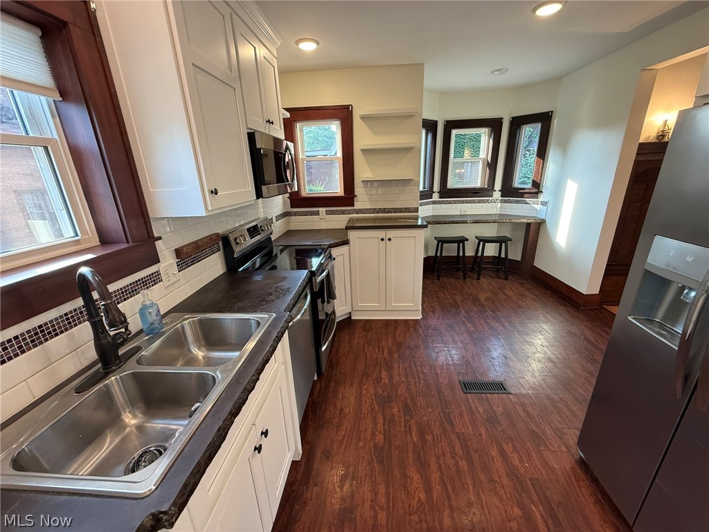 1024 N Wooster Avenue Dover OH 44622