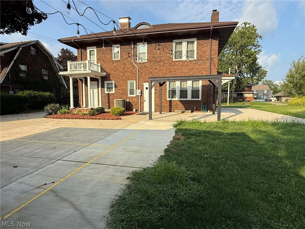 1024 N Wooster Avenue Dover OH 44622