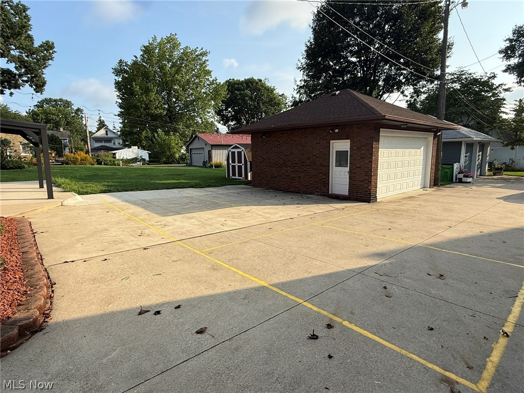 1024 N Wooster Avenue Dover OH 44622