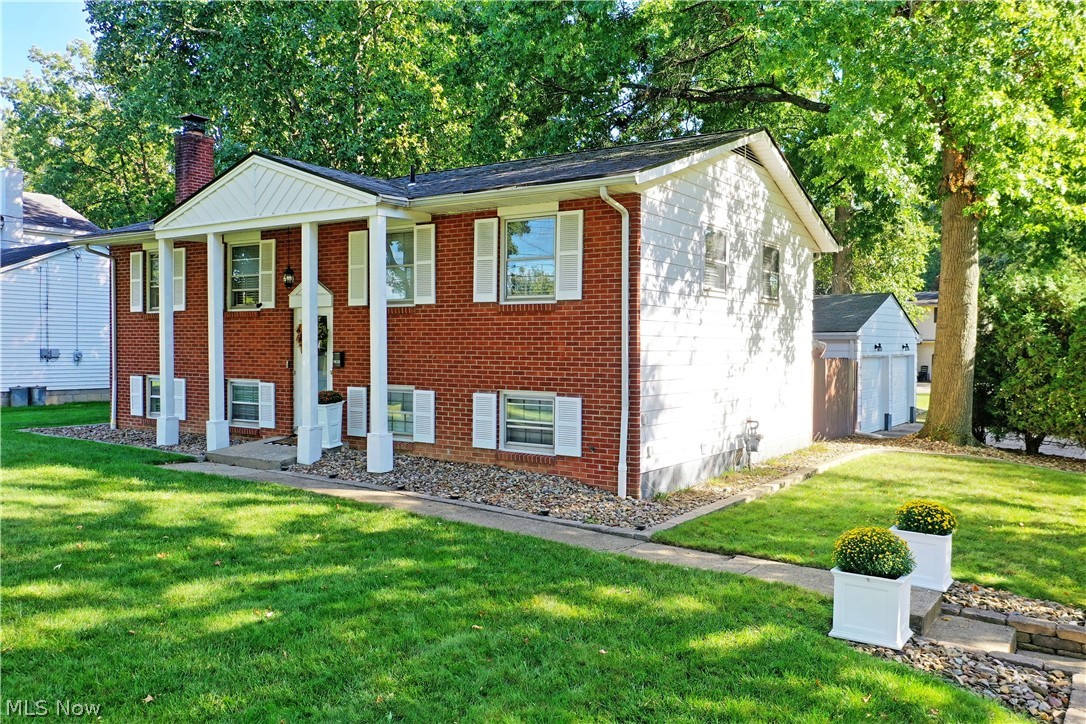 1809 Lemont Drive Poland OH 44514