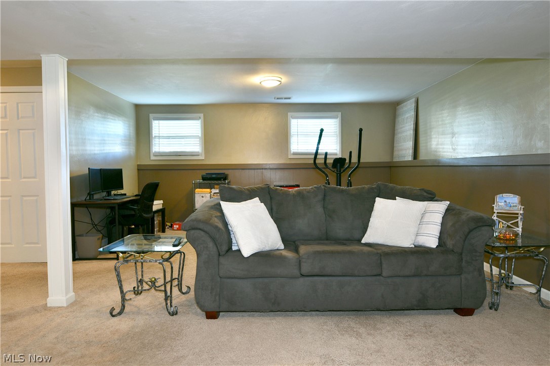 1809 Lemont Drive Poland OH 44514