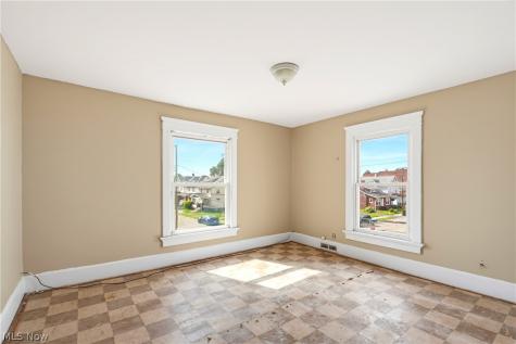 1221 9th Street NW Canton OH 44703