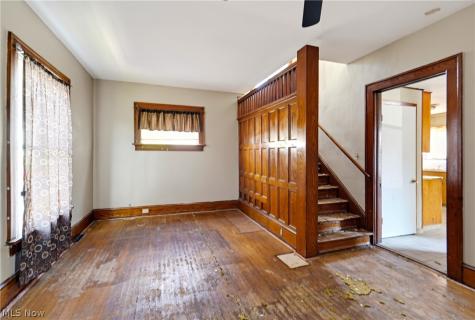 1221 9th Street NW Canton OH 44703