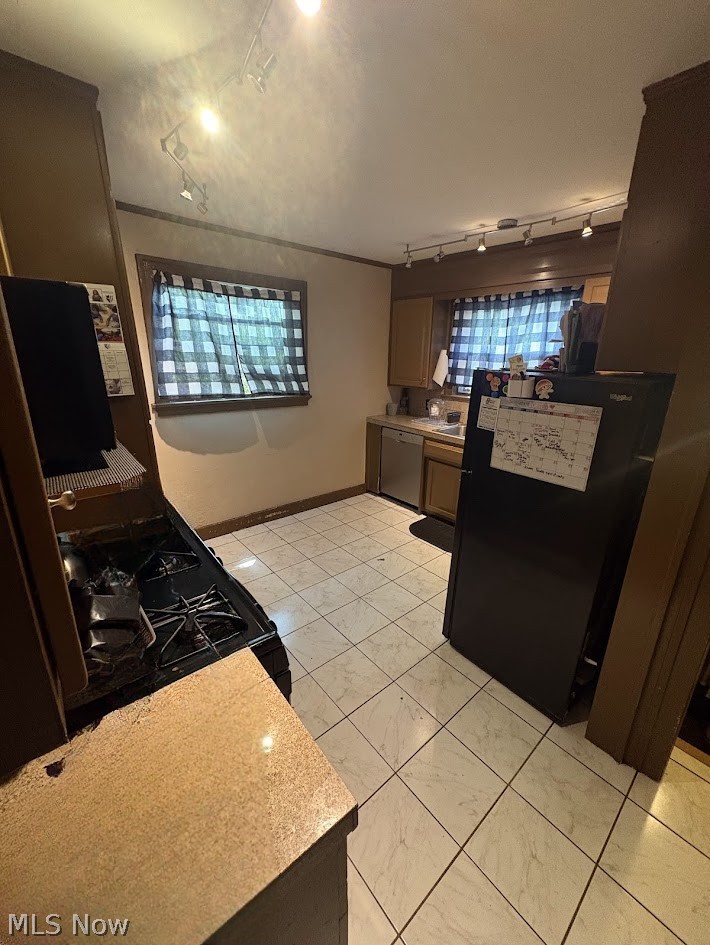 748 Convers Avenue Zanesville OH 43701