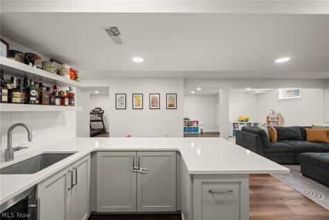 9635 Kingston Trail Olmsted Twp OH 44138