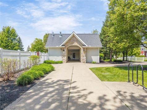 9635 Kingston Trail Olmsted Twp OH 44138