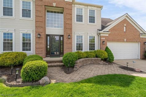 9635 Kingston Trail Olmsted Twp OH 44138