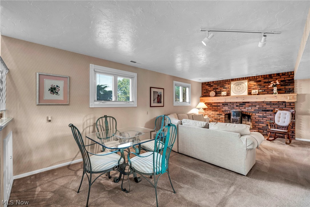 5669 Marble Lane Willoughby OH 44094