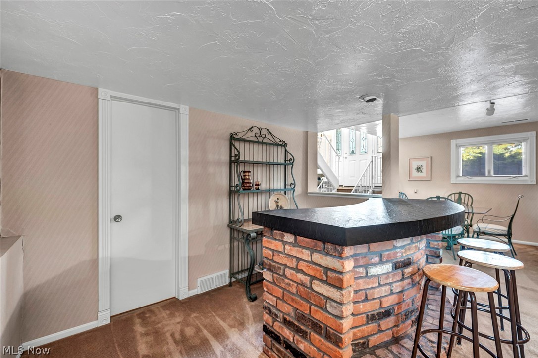 5669 Marble Lane Willoughby OH 44094