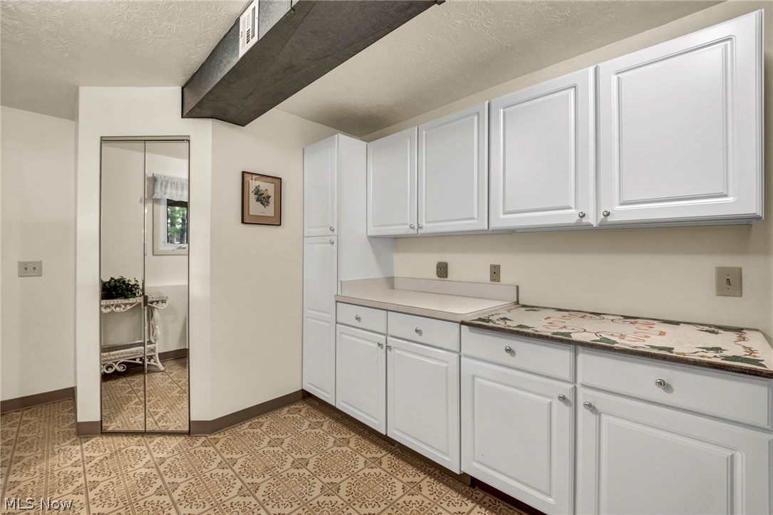 5669 Marble Lane Willoughby OH 44094