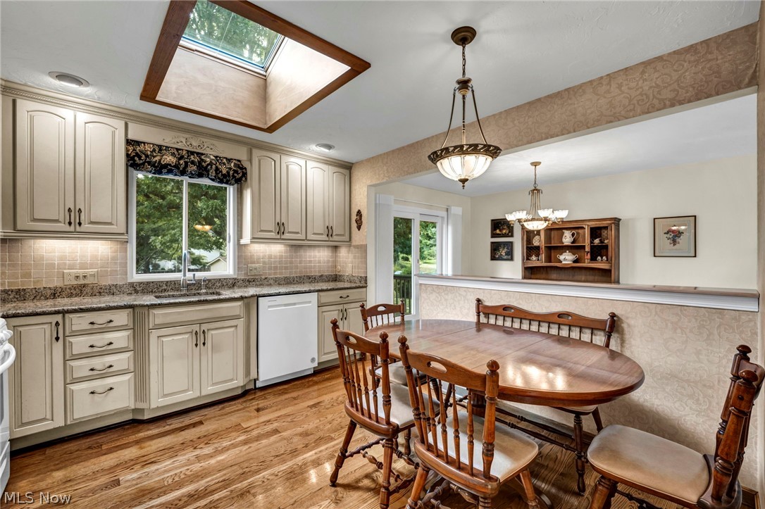 5669 Marble Lane Willoughby OH 44094