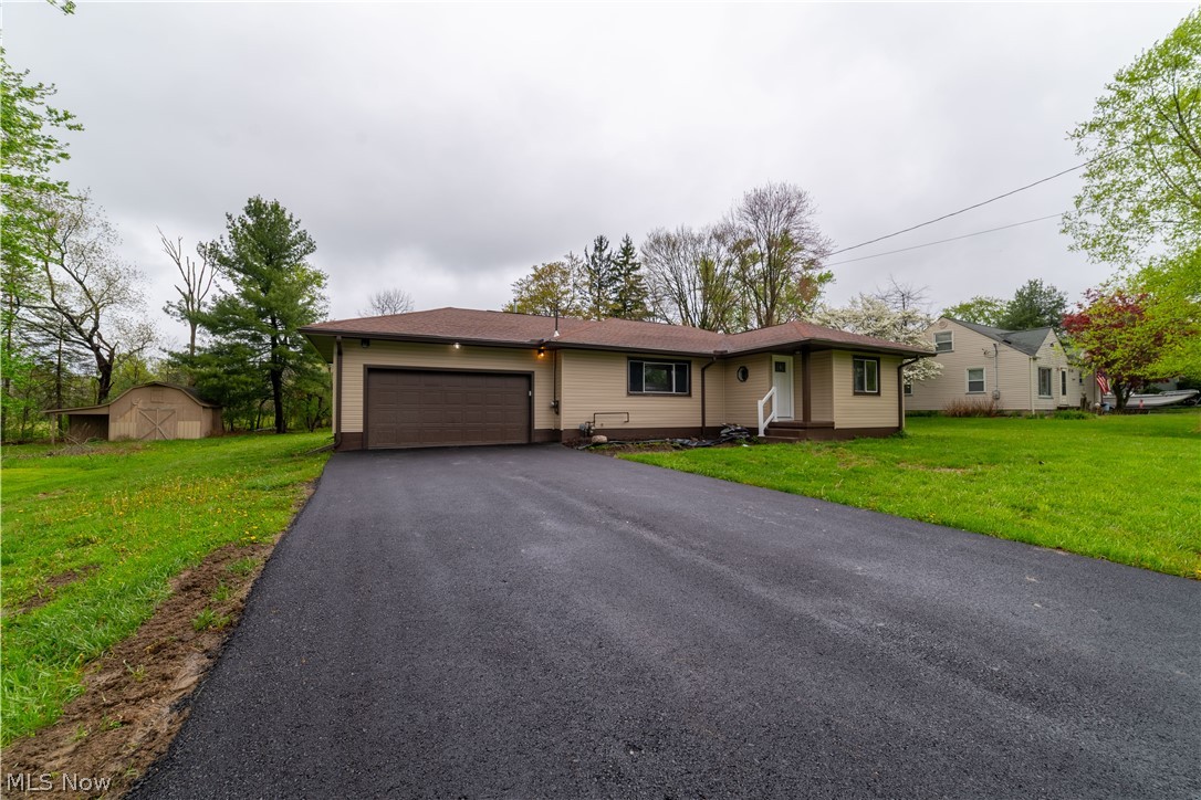 2407 Northview Drive Cortland OH 44410