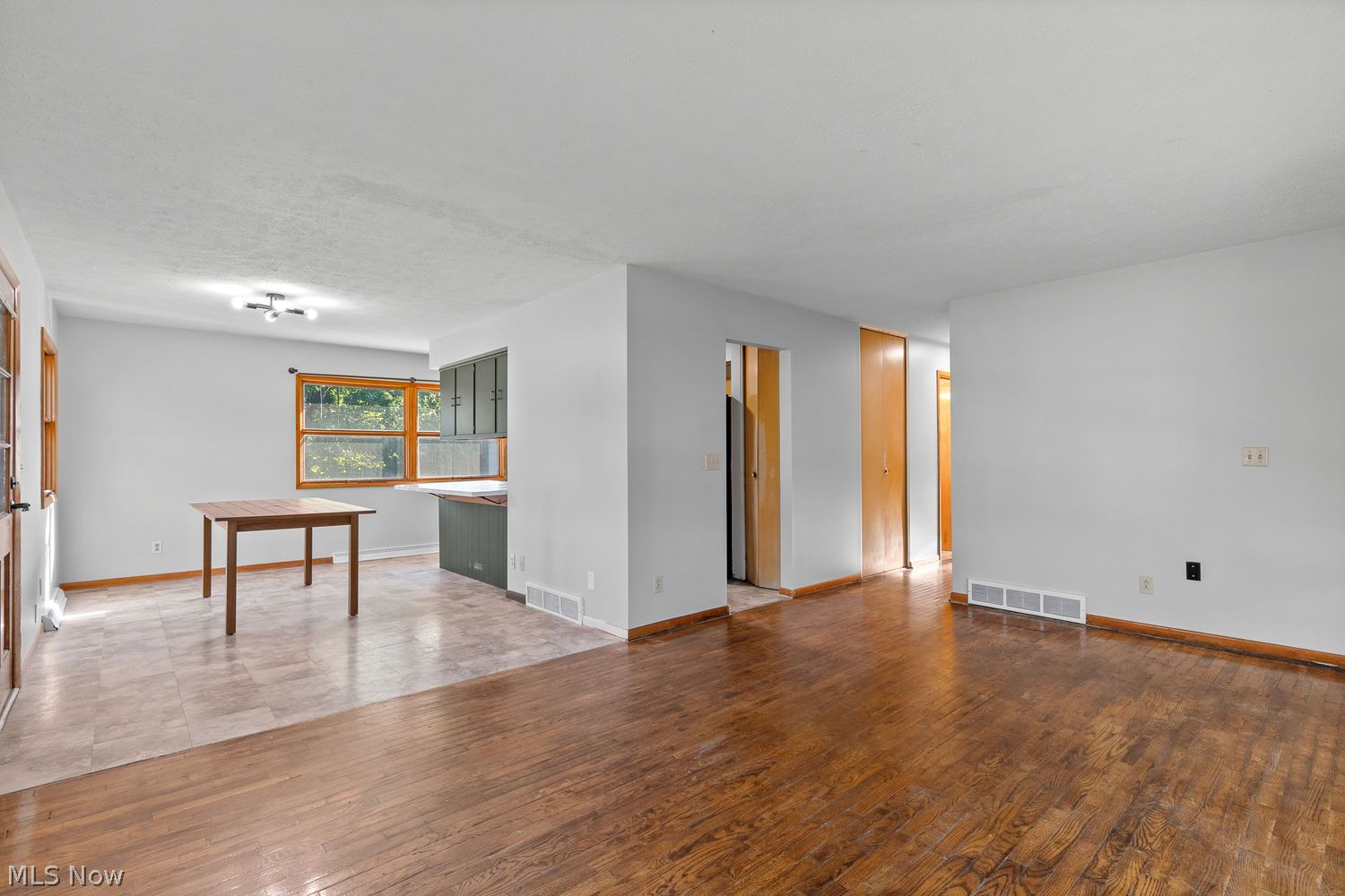 639 Locust Street S Canal Fulton OH 44614