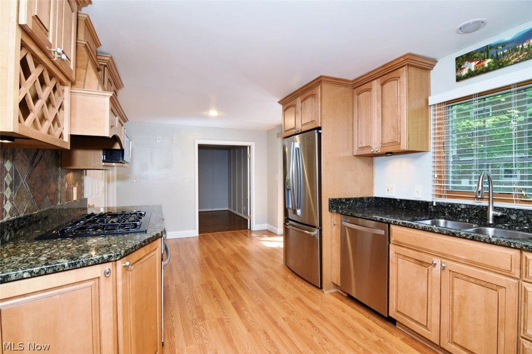 21650 S Woodland Road Shaker Heights OH 44122