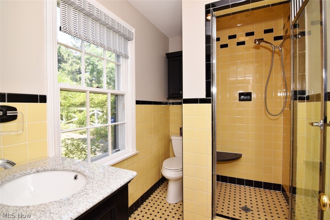 21650 S Woodland Road Shaker Heights OH 44122