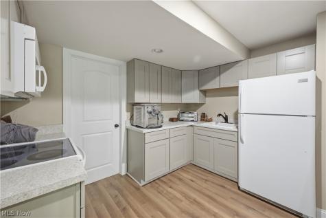 2692 Pitcher Plant Court Uniontown OH 44685
