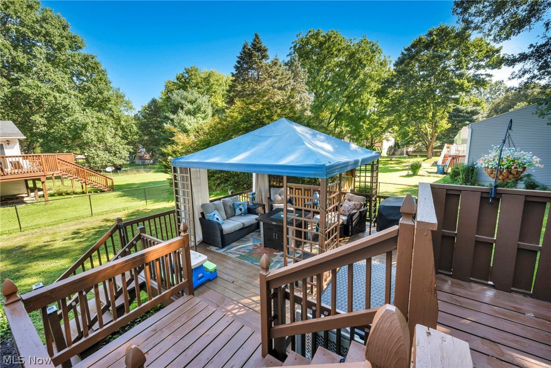 1045 Deleone Drive Kent OH 44240