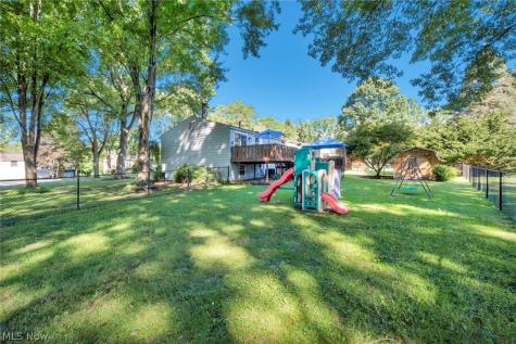 1045 Deleone Drive Kent OH 44240