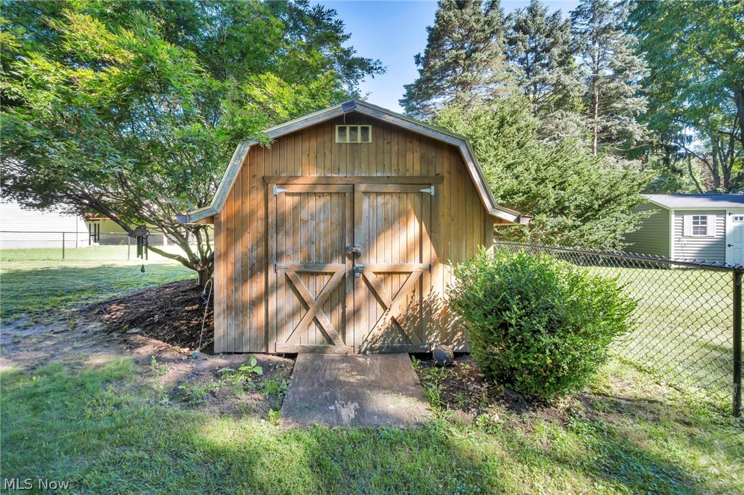 1045 Deleone Drive Kent OH 44240