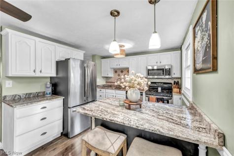 1045 Deleone Drive Kent OH 44240