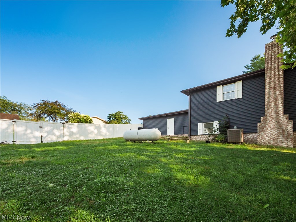 61380 Summit Road New Concord OH 43762