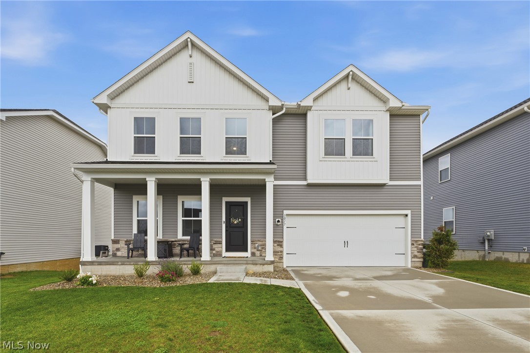 3017 Mcintosh Drive NE Louisville OH 44641