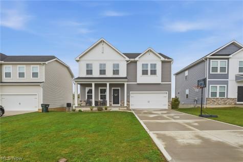 3017 Mcintosh Drive NE Louisville OH 44641
