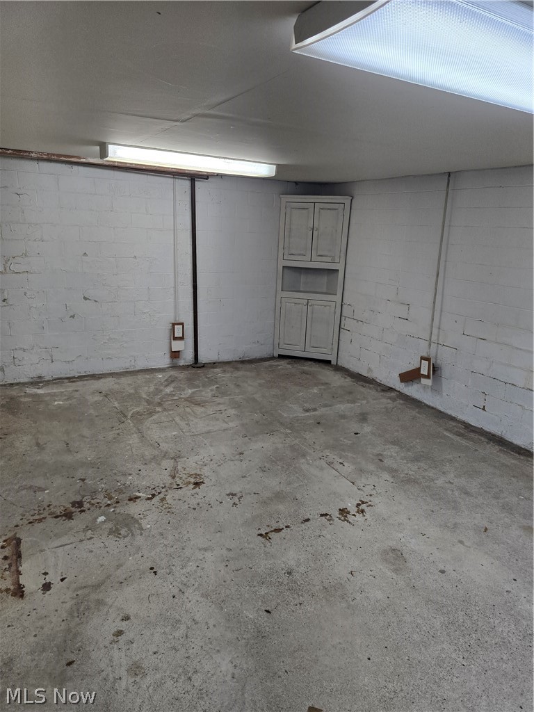 302 S Butler Street Baltic OH 43804