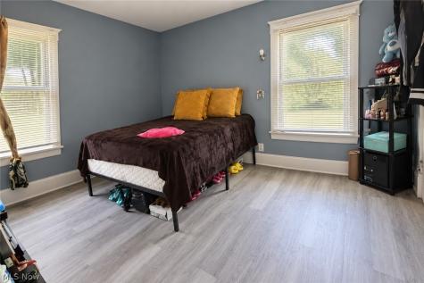 184 W Laclede Avenue Youngstown OH 44507