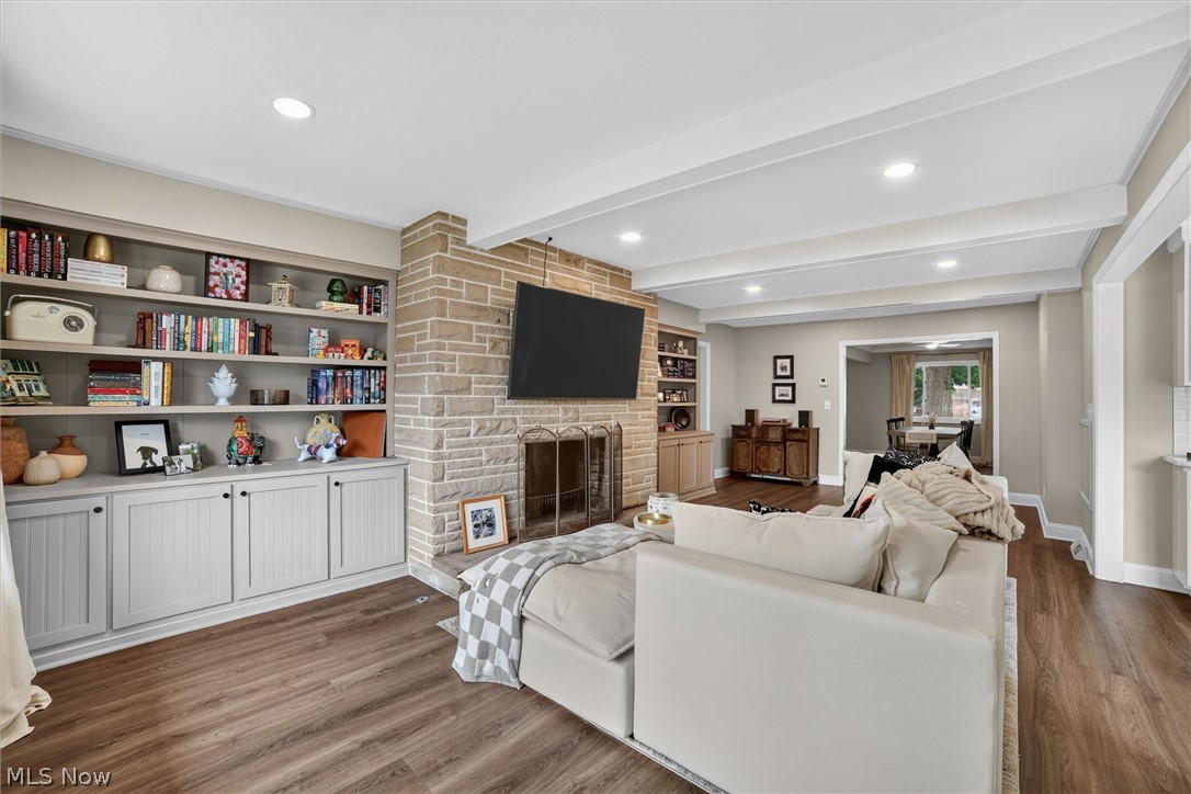 14395 Robert Drive Middleburg Heights OH 44130