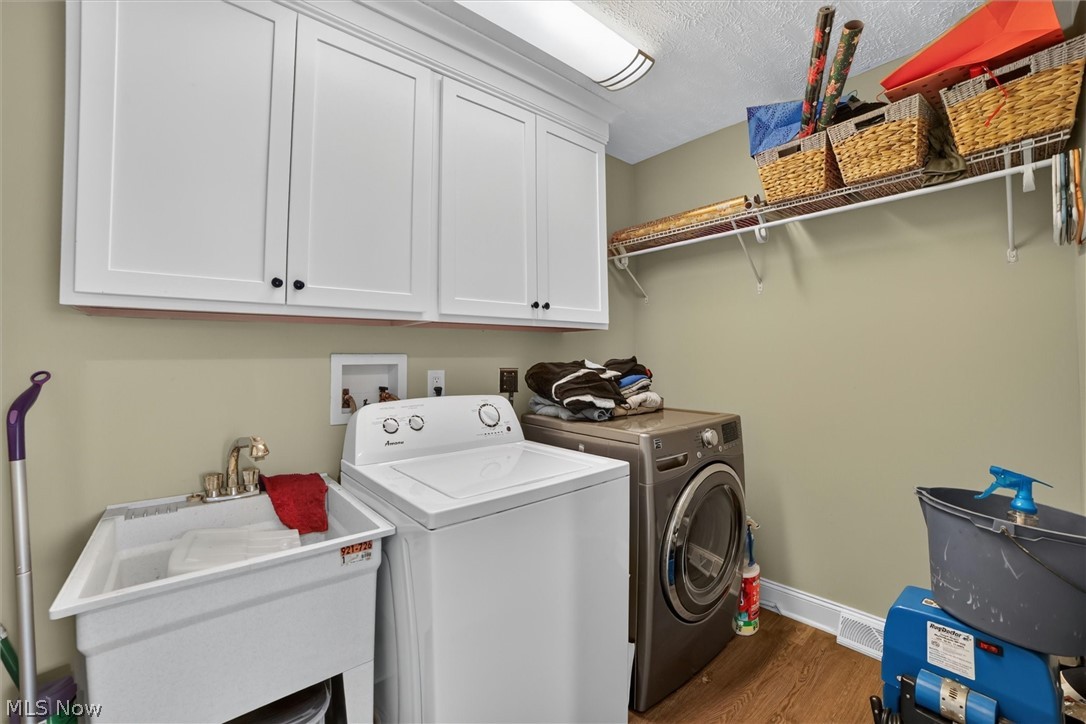 14395 Robert Drive Middleburg Heights OH 44130