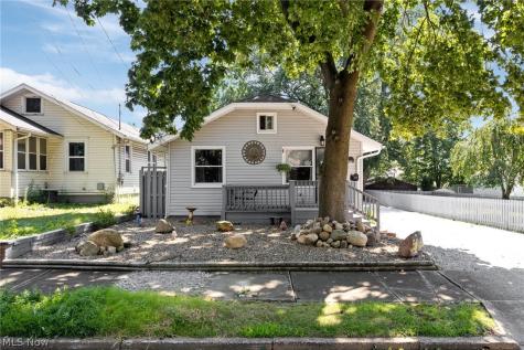 2641 Edwin Avenue Akron OH 44314