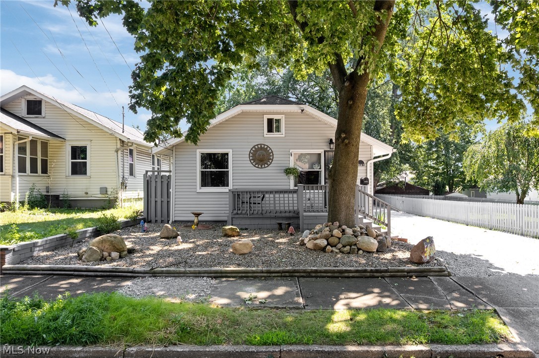 2641 Edwin Avenue Akron OH 44314