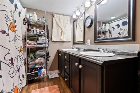 2641 Edwin Avenue Akron OH 44314