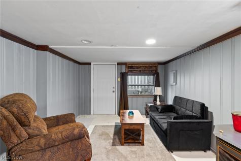 2641 Edwin Avenue Akron OH 44314