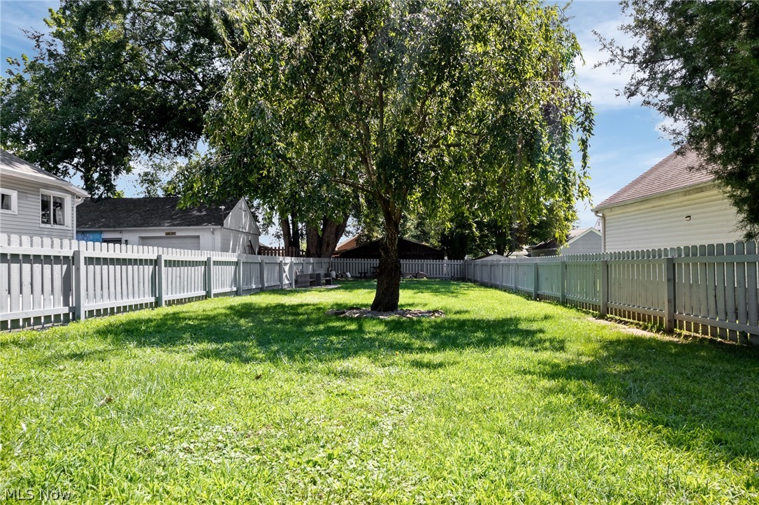 2641 Edwin Avenue Akron OH 44314