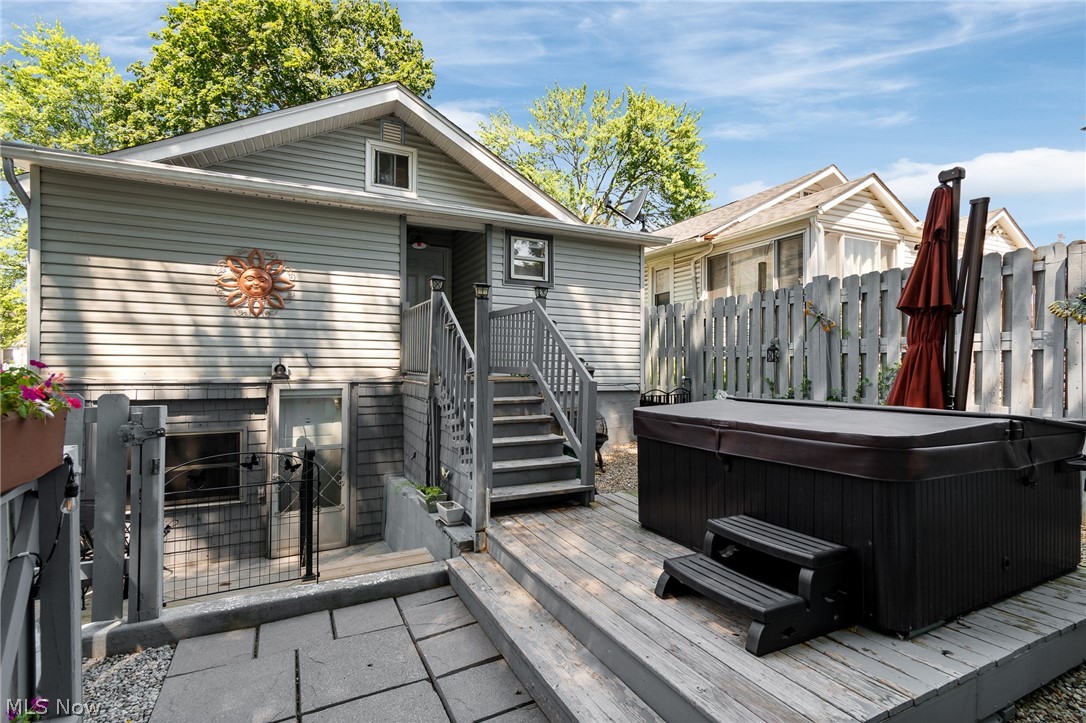 2641 Edwin Avenue Akron OH 44314