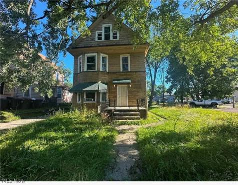 905 E Buchtel Avenue Akron OH 44305