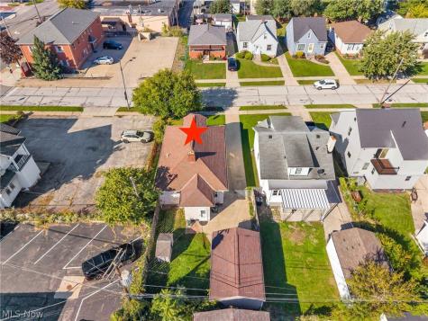 7119 Laverne Avenue Parma OH 44129