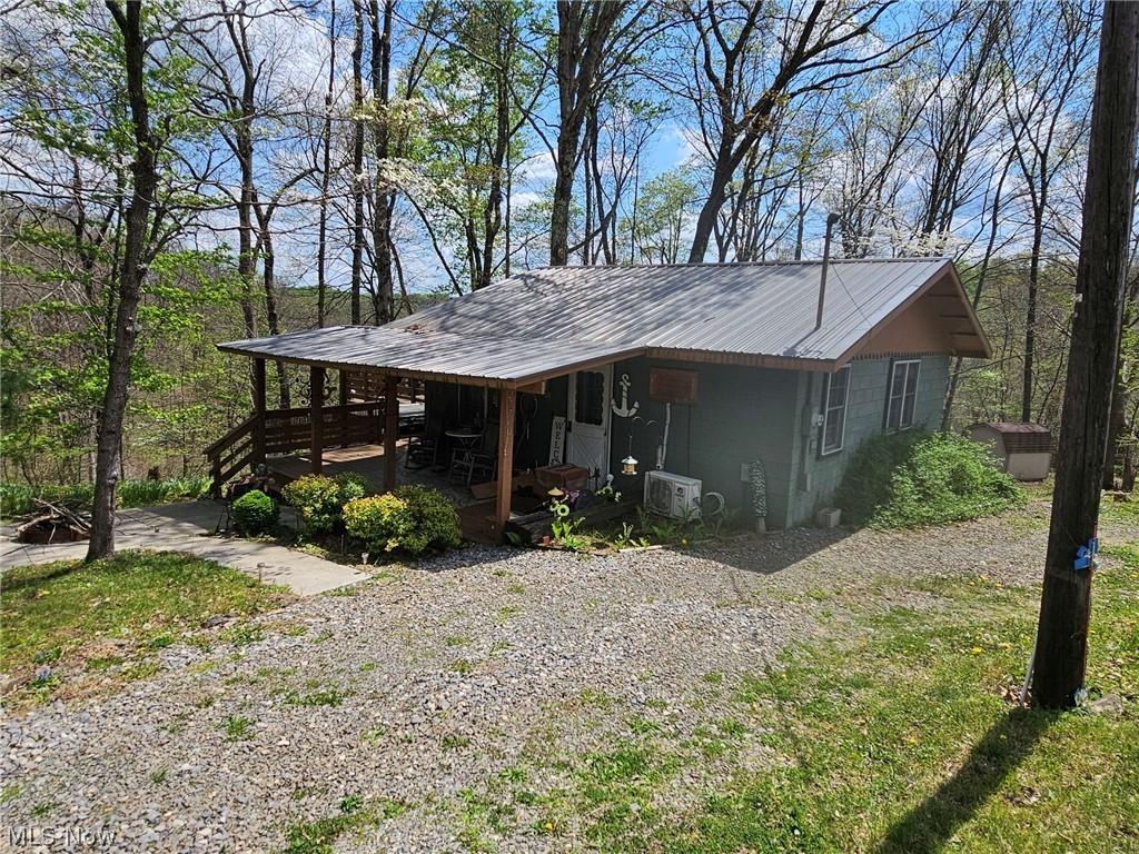 27760 Norris Road Tippecanoe OH 44699