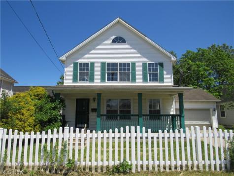 2305 E 63rd Street Cleveland OH 44104