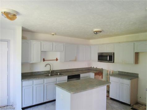 2305 E 63rd Street Cleveland OH 44104