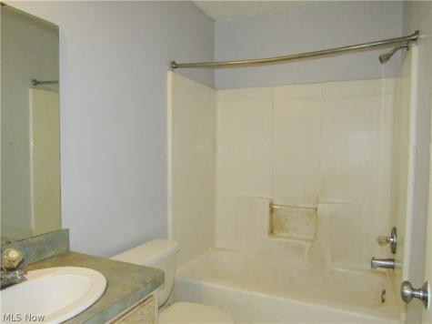 2305 E 63rd Street Cleveland OH 44104