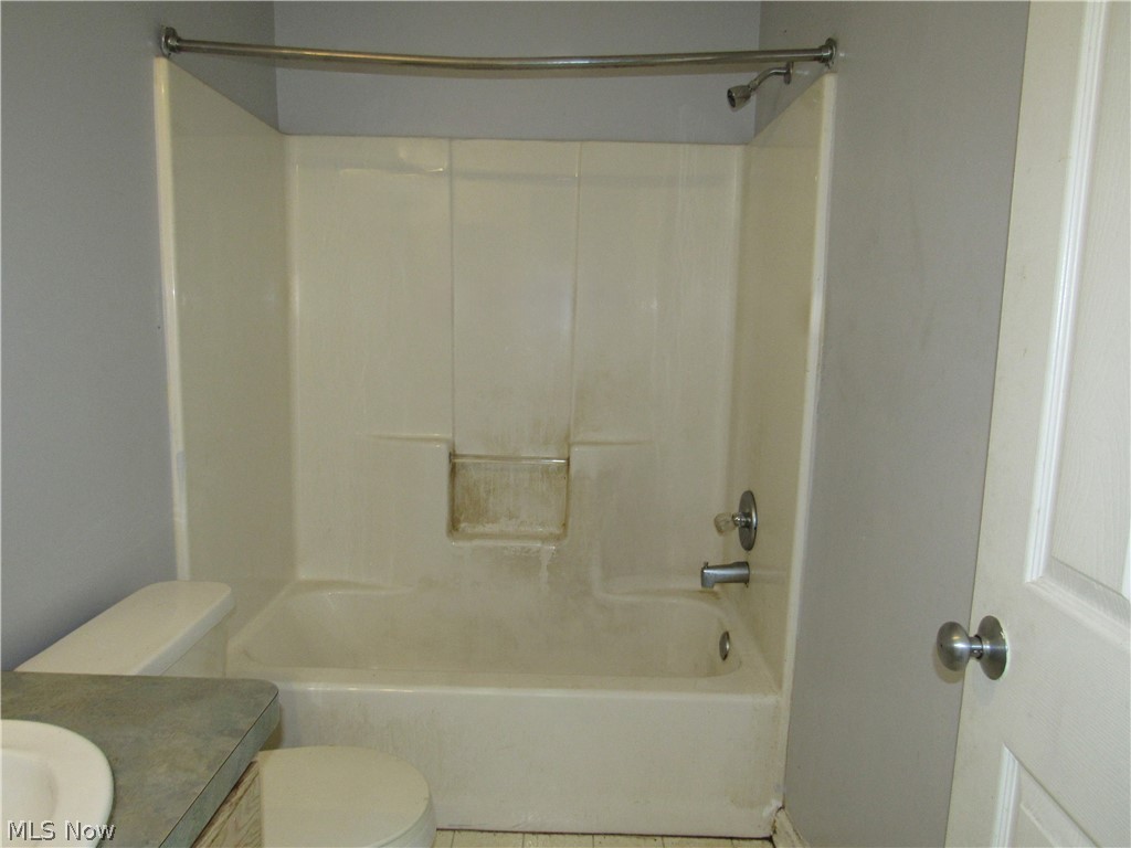 2305 E 63rd Street Cleveland OH 44104
